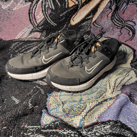Nike Shoes - Nike Women's Crater Remixa Size 7.5